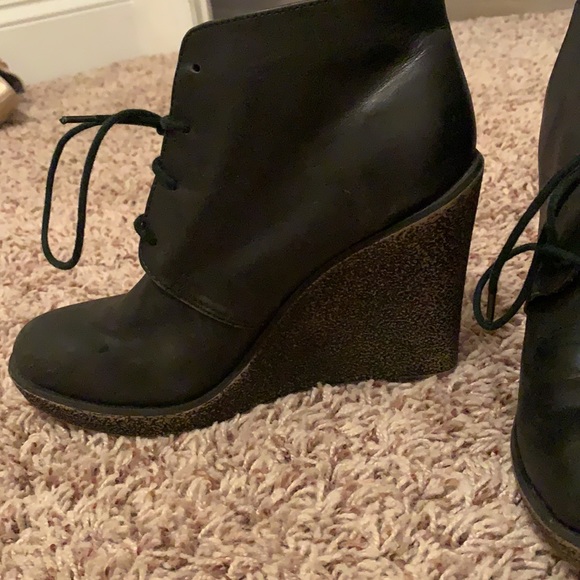 Black lace up wedges - Picture 2 of 4